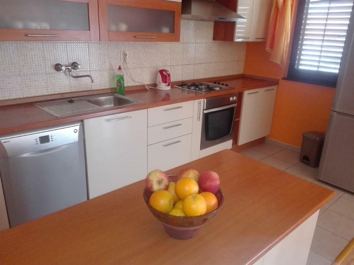 Luka Apartment