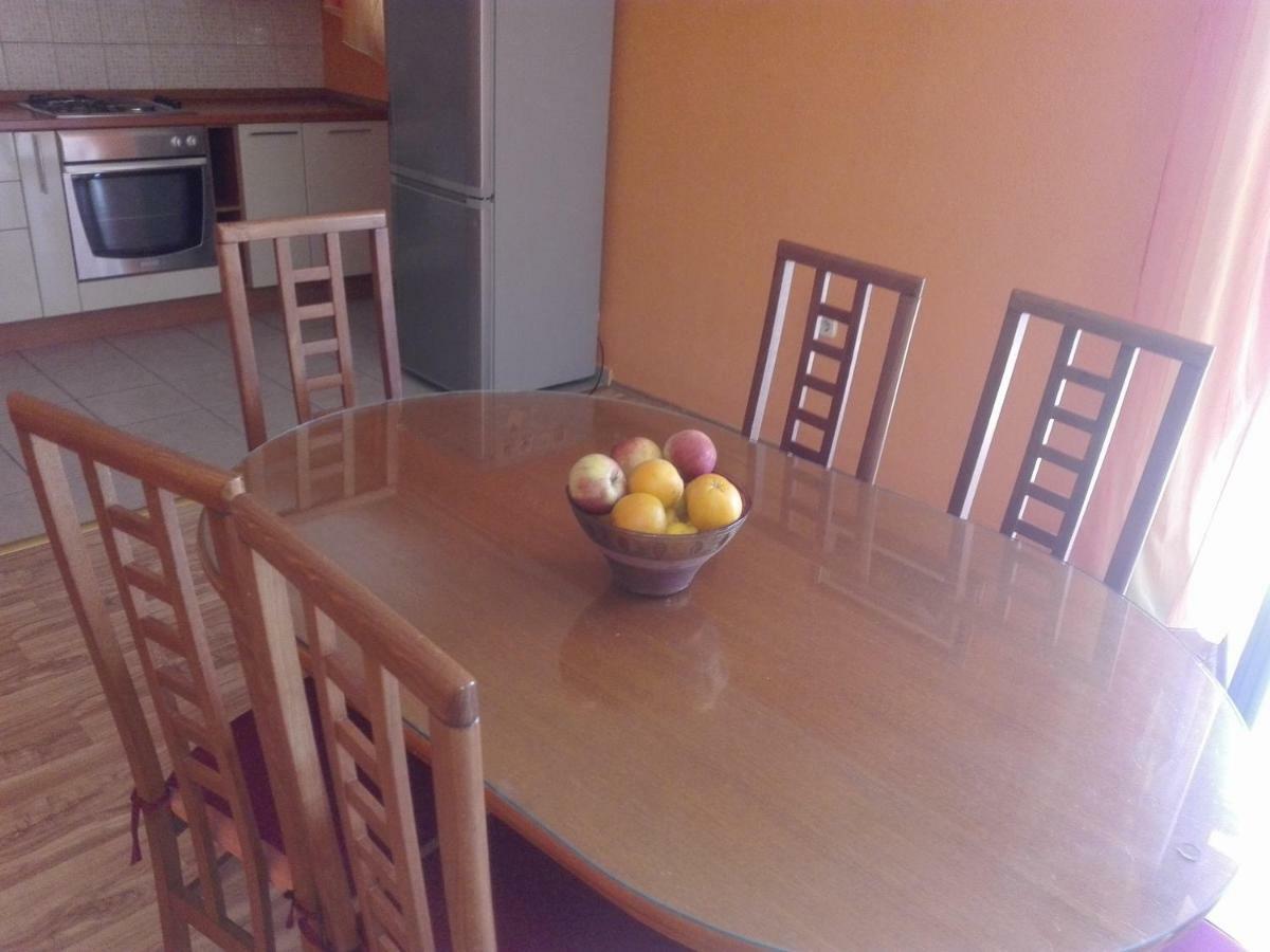 Apartment Luka *
